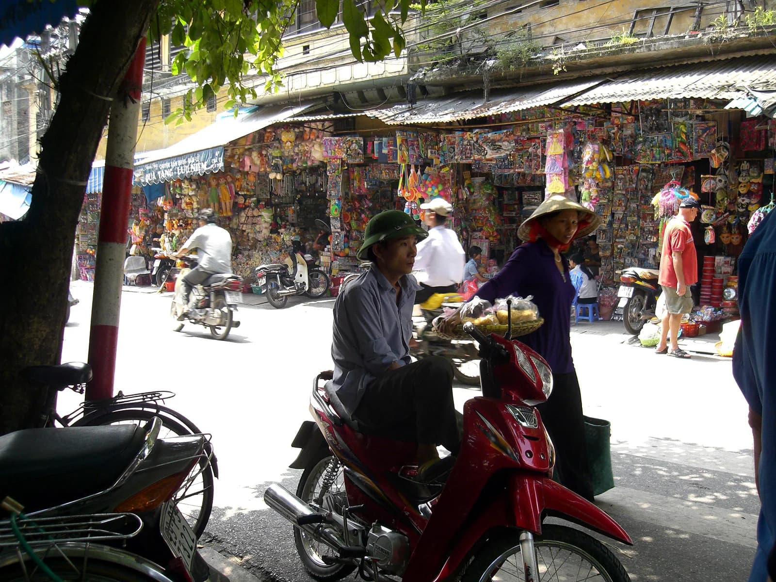 Hanoi: The City Where a Thousand Years Feel Like Yesterday Morning
